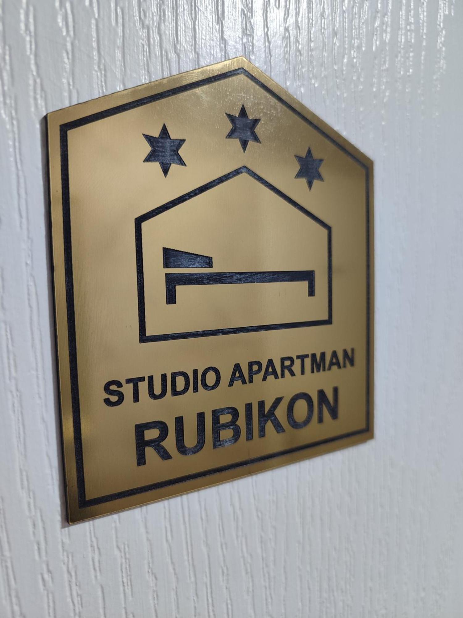 Studio Apartman Free Parking Rubikon Belgrado Exterior foto